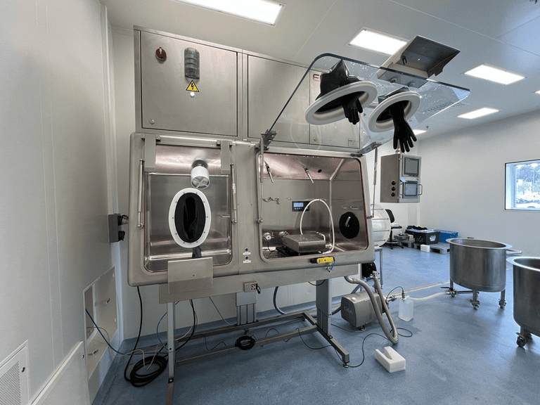 Isolators for Aseptic-Toxic Processes