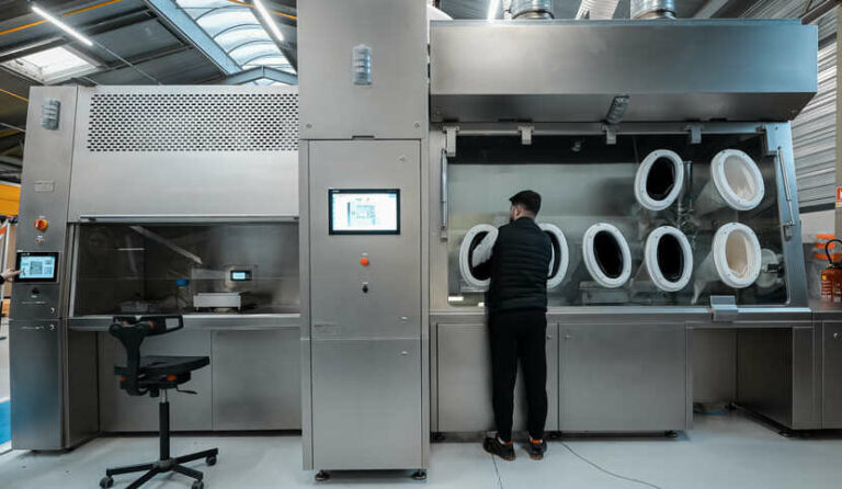 Isolators for Aseptic-Toxic Processes