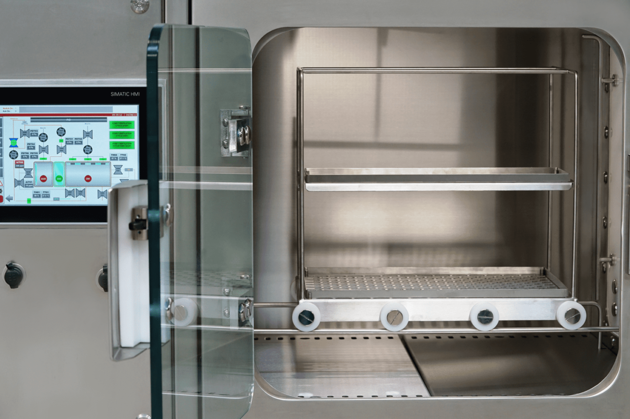 isolateur-test-sterilite-standard-image-2-1280×853 Isolators for Hospitals and Clinics